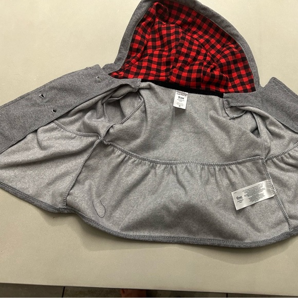 Carters grey pea style jacket with black/red detailing on sleeves and hood - Picture 9 of 9